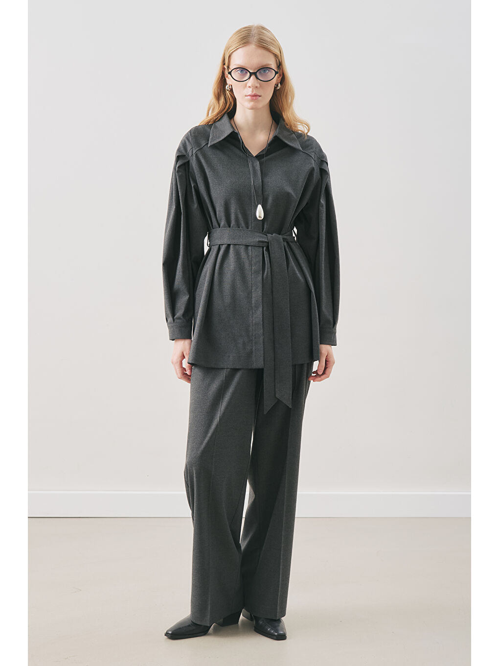 Geniş Kol Kemerli Gömlek Antrasit