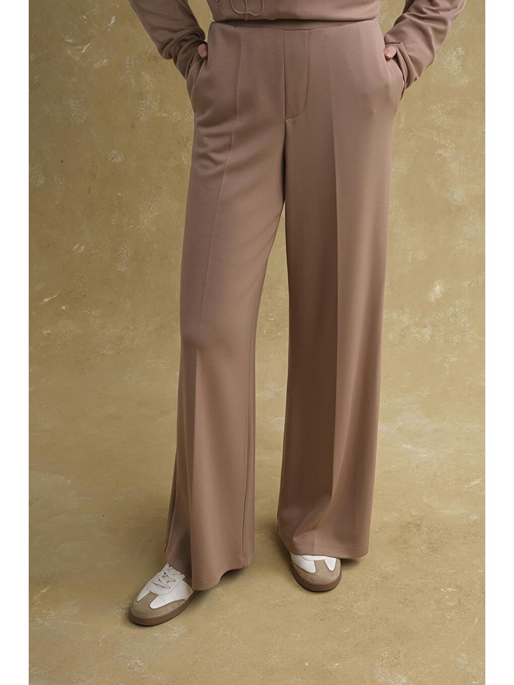 Kahverengi Nakış Detaylı Örme Takım Açık Kahve-3