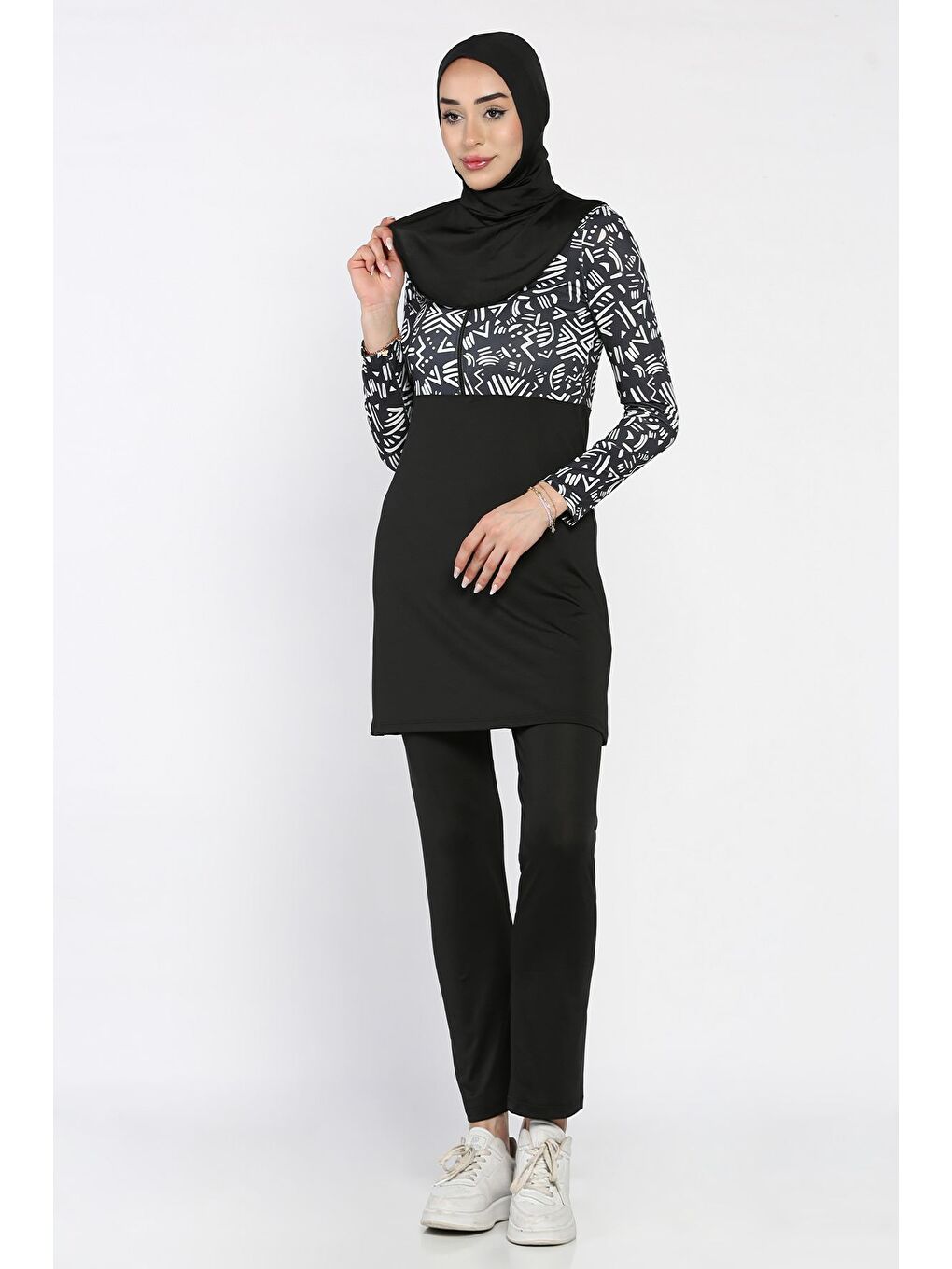 Siyah Kadın Desenli Tam Kapalı Tunik Büstiyer Pantolon Bone 4'lü Tesettür Mayo-3