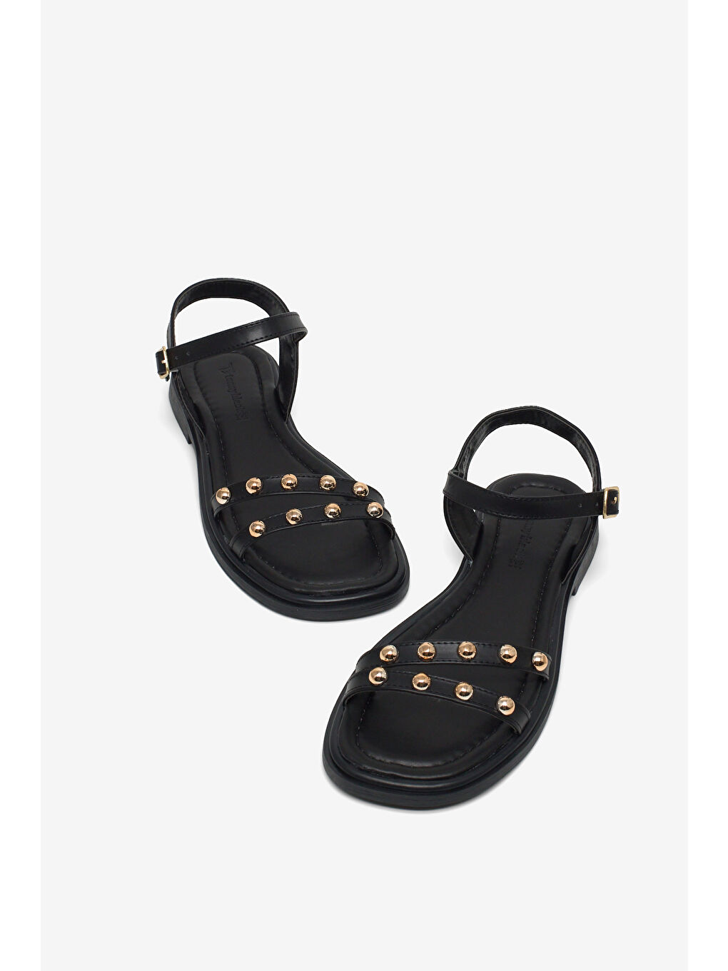 Kadın Siyah Rahat Kalıp Çift Bantlı Tokalı Taşlı Sandalet