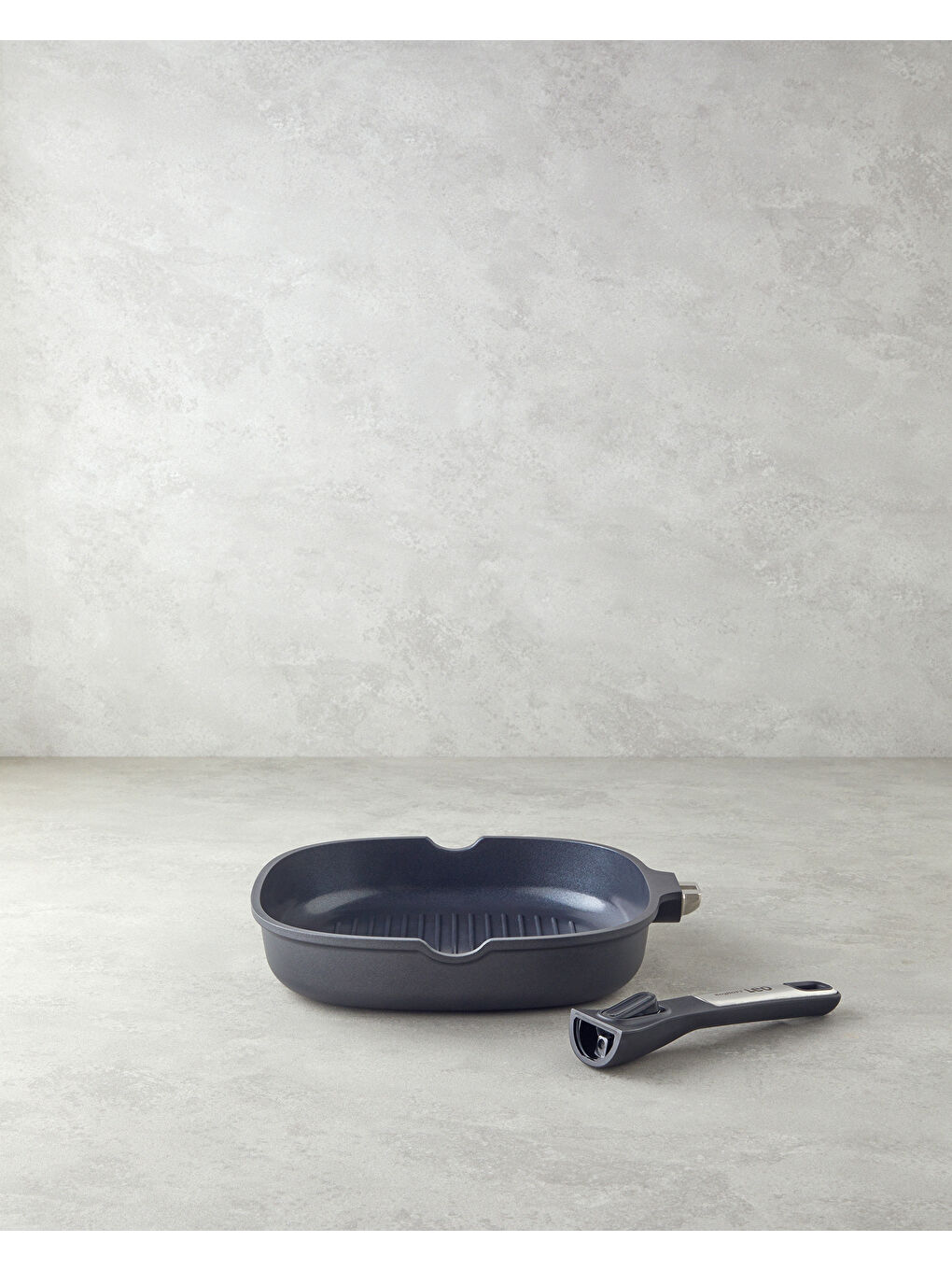 LEO Phantom Grill Tava 26 cm Siyah-1