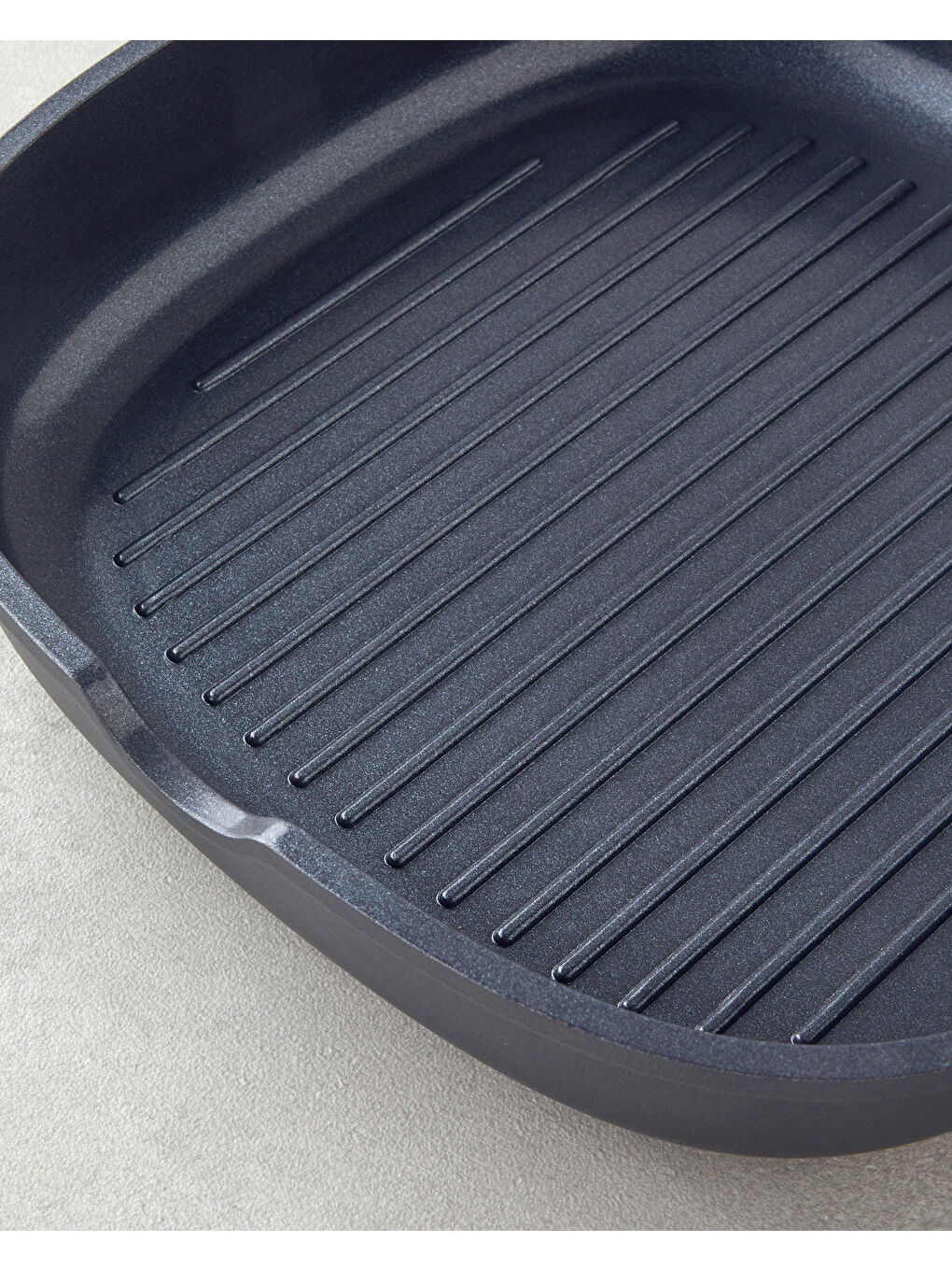 LEO Phantom Grill Tava 26 cm Siyah-2