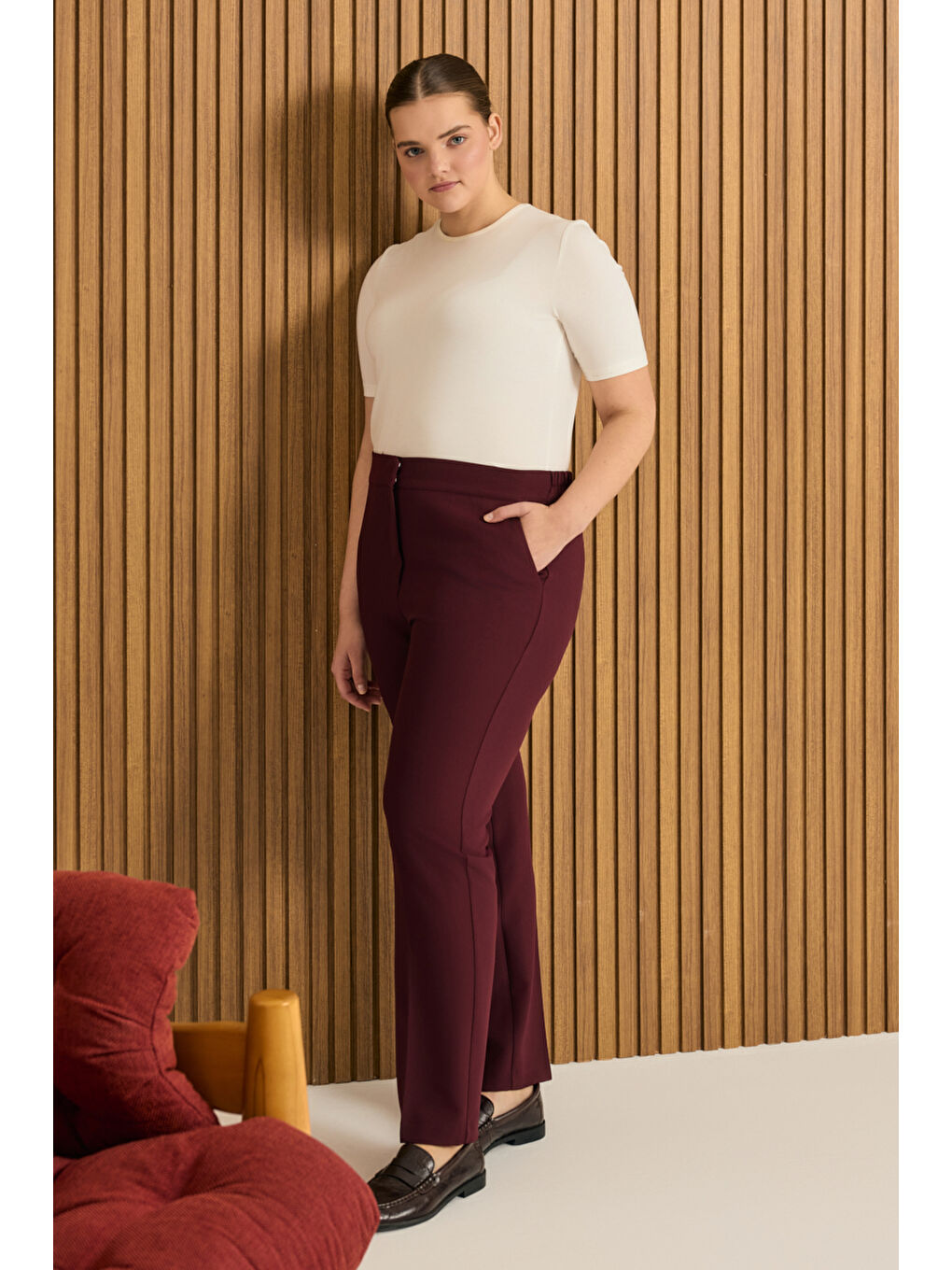 Bordo Beli Lastikli Dokuma Pantolon