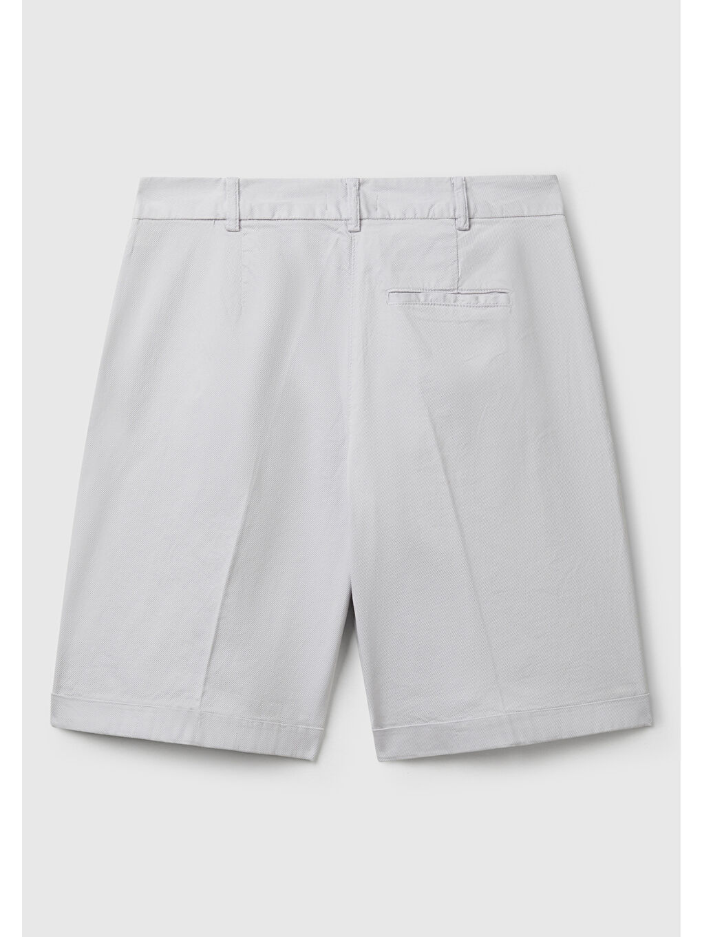 Kadın Gri Pamuk Karışımlı Önü Düğmeli Regular Fit Bermuda Şort-3