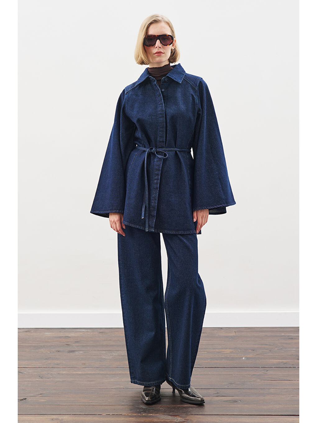 Geniş Pelerin Kollu Denim Gömlek İndigo-3
