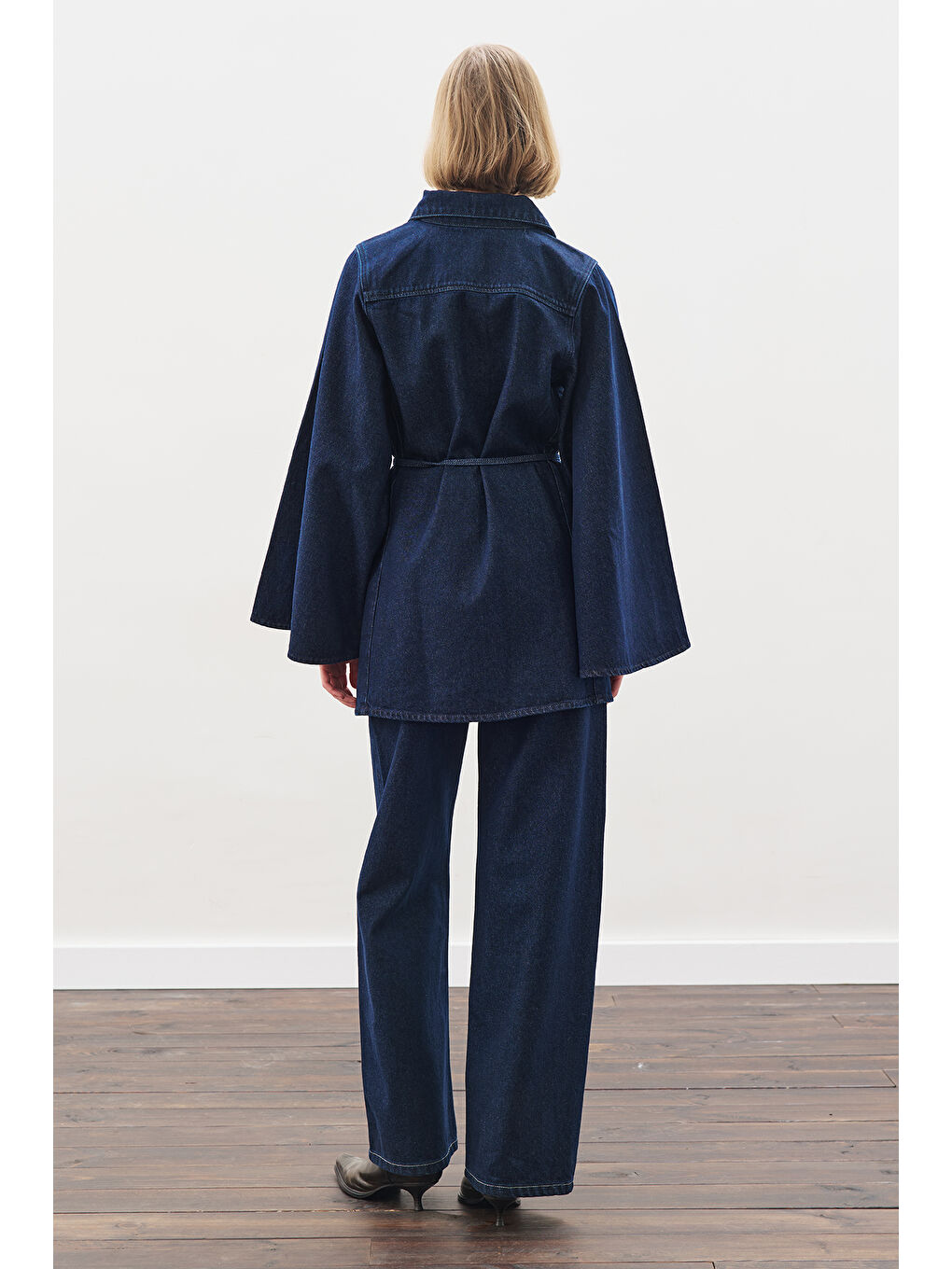 Geniş Pelerin Kollu Denim Gömlek İndigo-7