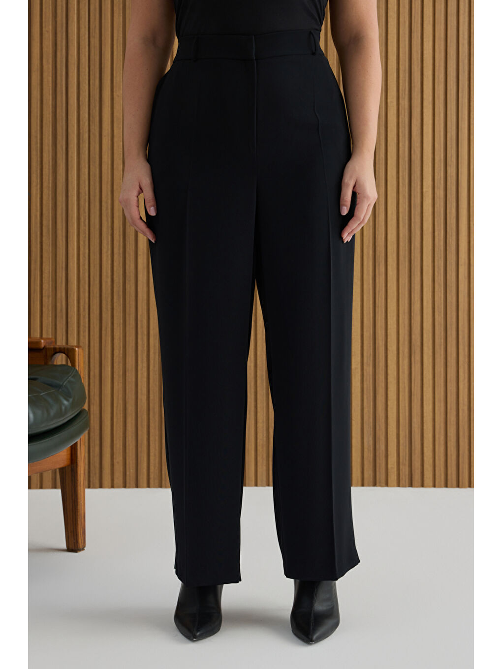 Siyah Dokuma Pantolon-2