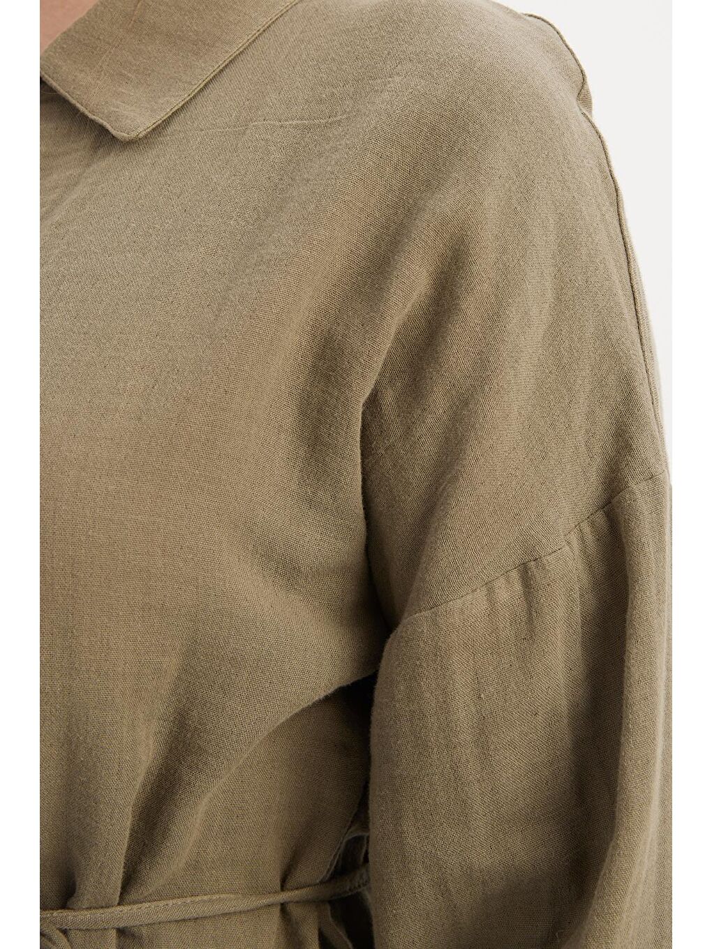 Haki-Yarım Patlı Düğmeli Müslin Tunik-4