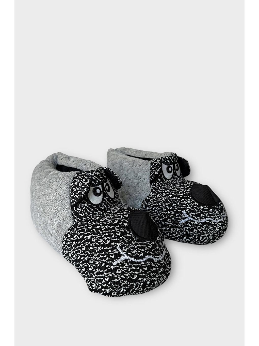 Gri Erkek Örgülü Panduf Ev Botu Grİ-1