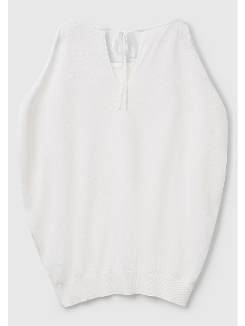 Kadın Beyaz Keten Karışımlı Omzu Açık Triko Kazak-3