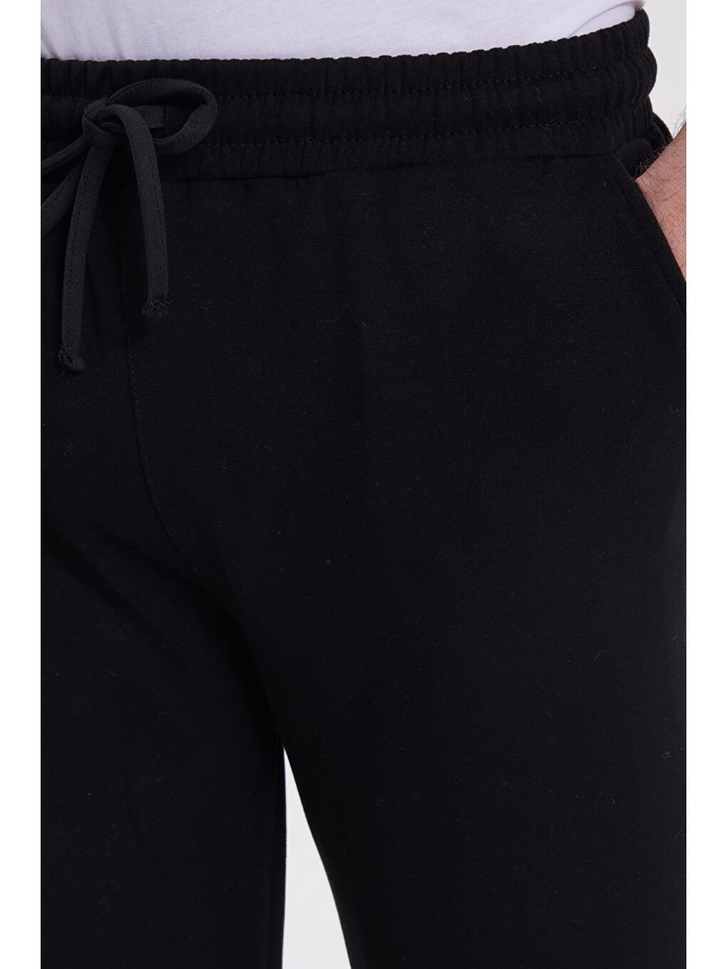 Erkek Slim Fit Dar Kesim Beli Bağcıklı 3 Cepli Geniş Paça Siyah Eşofman Altı-2