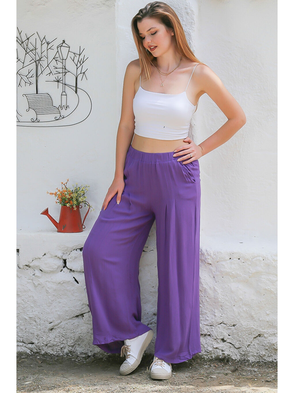 Mor Cepli Pileli Dokuma Lastikli Bel Geniş Paça Casual Pantolon-3