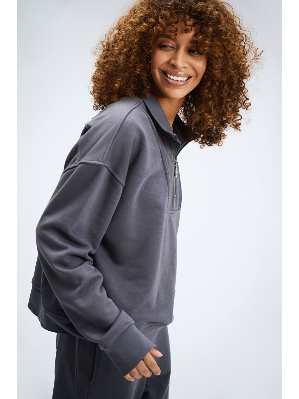 Kadın Timeless Fermuarlı Antrasit Sweatshirt-2