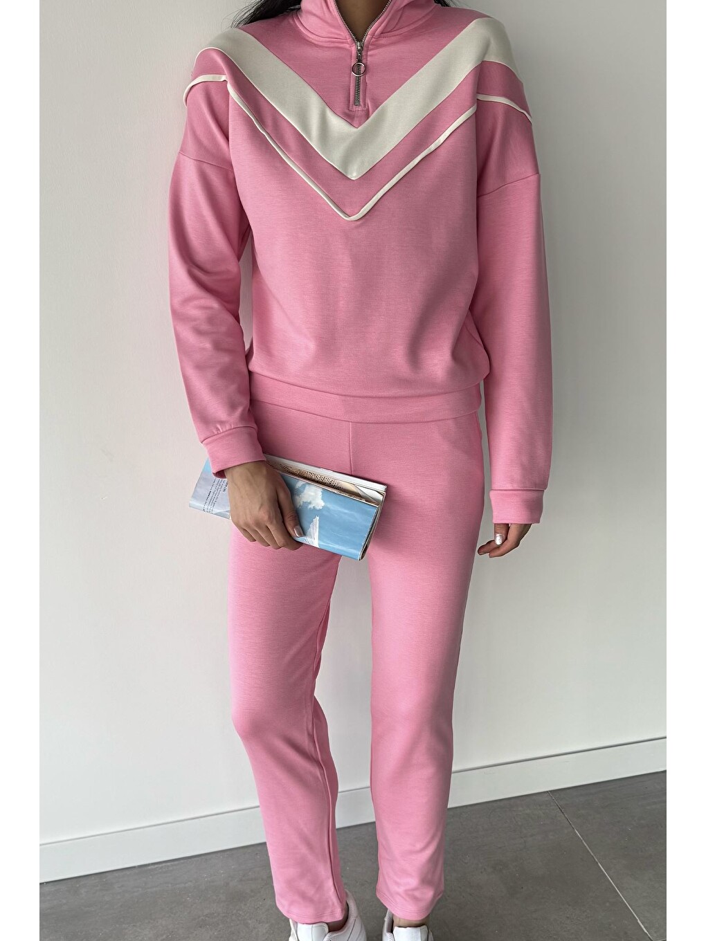 Pembe Kadın Dik Yaka Yarım Fermuarlı Sweat Pantolon İkili Takım