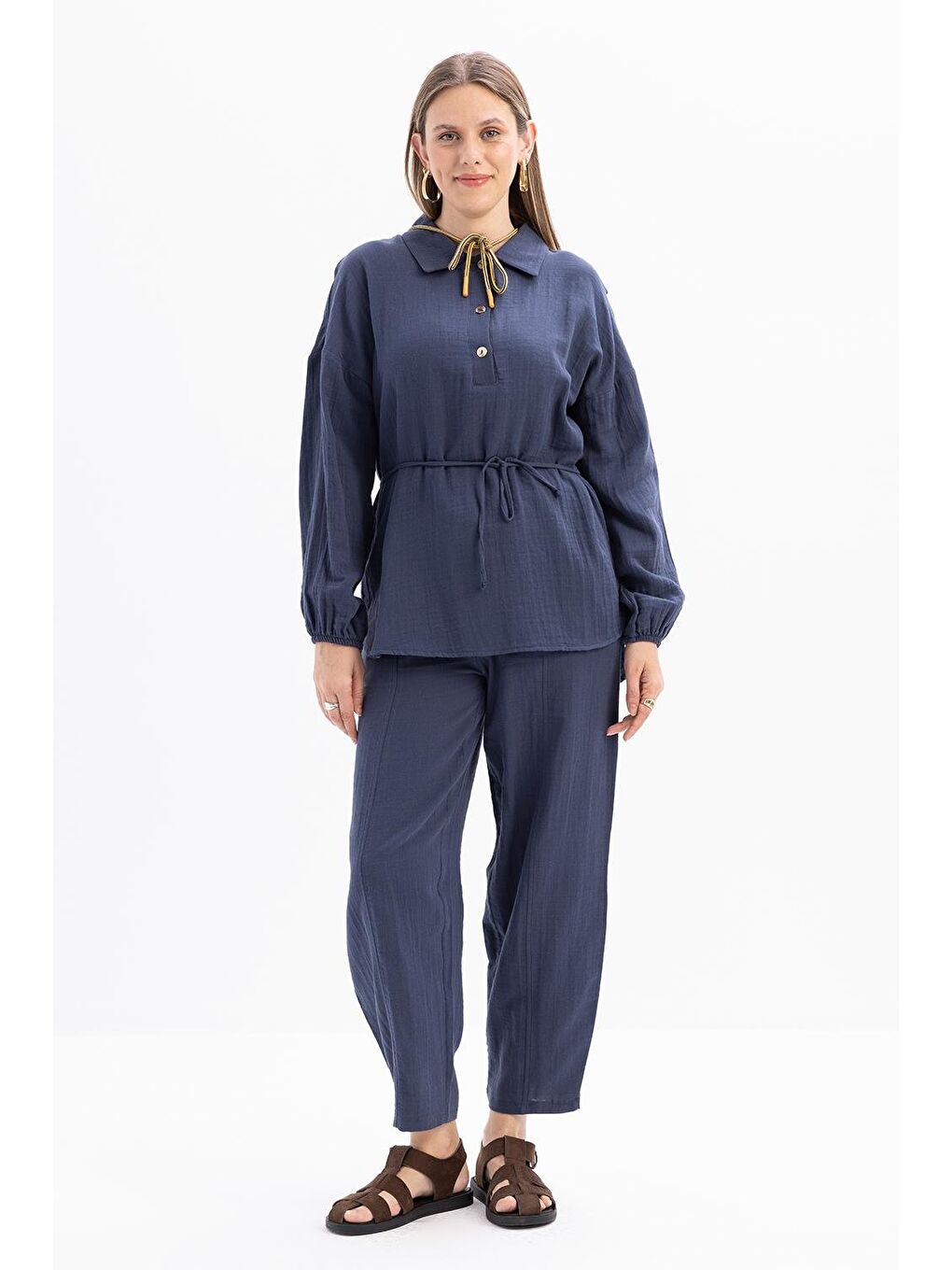 İndigo-Yarım Patlı Düğmeli Müslin Tunik-1