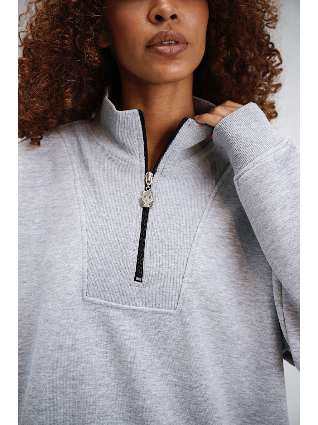 Kadın Timeless Fermuarlı Gri Sweatshirt-2