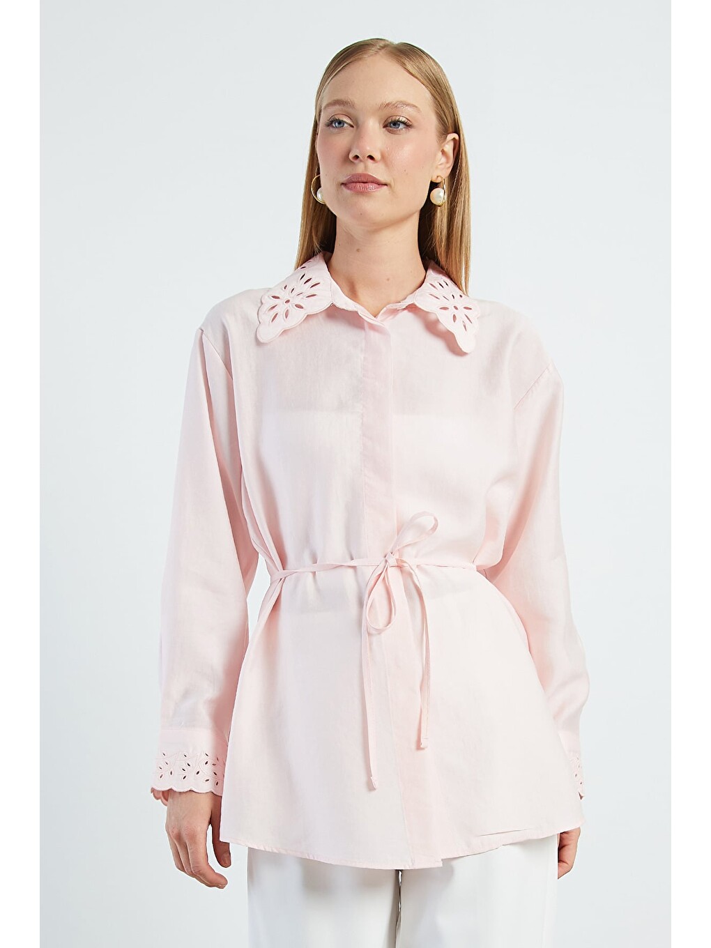 Pembe Fullamodest Nakışlı Beli Bağlamalı Gömlek-3