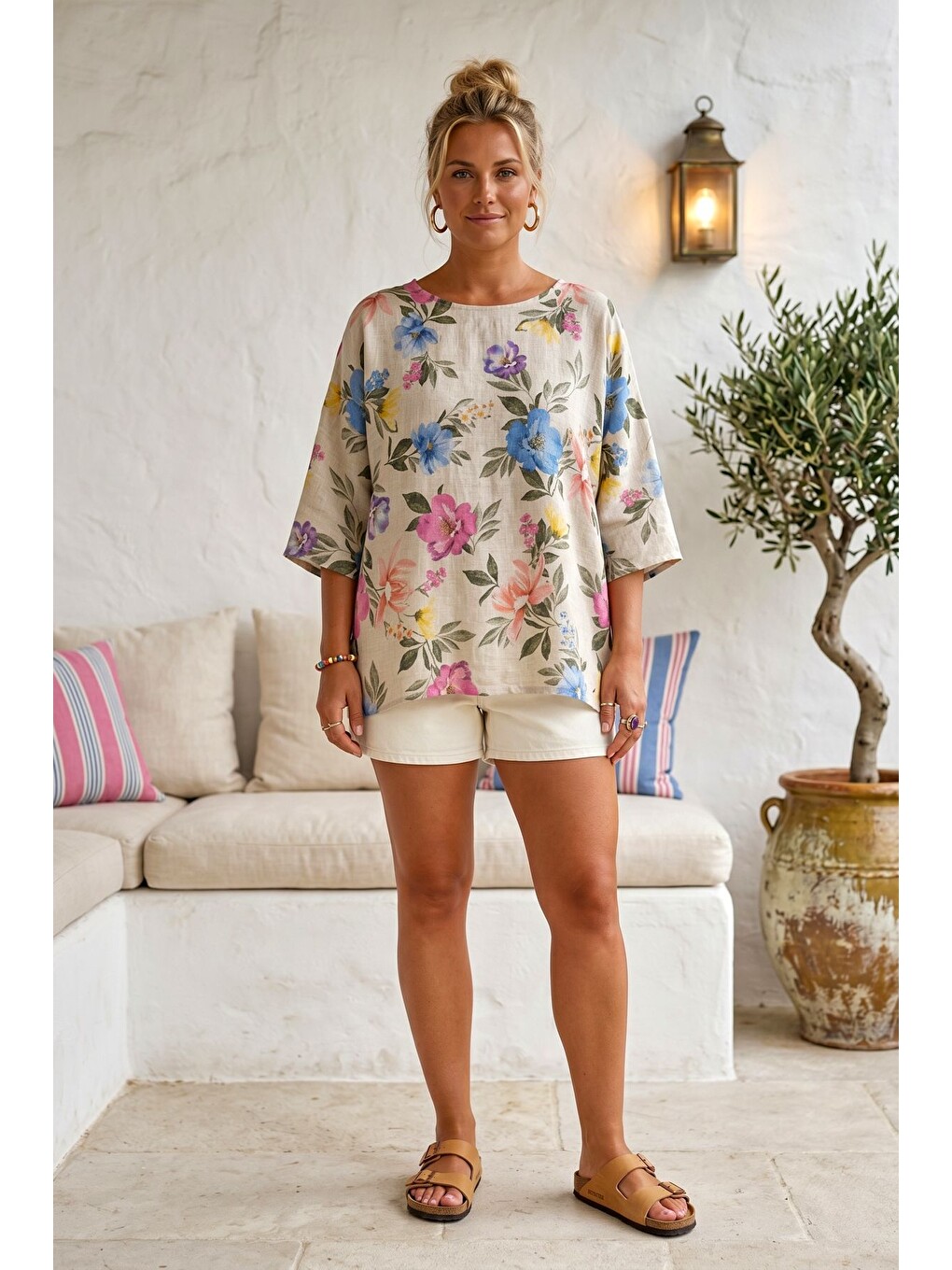 İtalyan Bej Havuz Yaka Kısa Kol Çiçekli Baskılı Casual Keten Görünümlü Oversize Dokuma Bluz 75 70-3