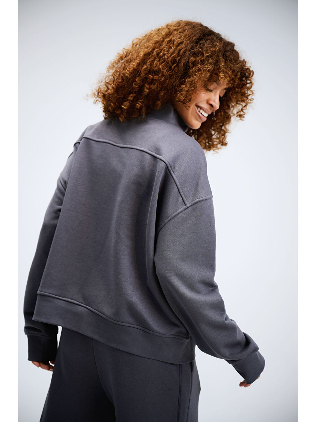 Kadın Timeless Fermuarlı Antrasit Sweatshirt-4