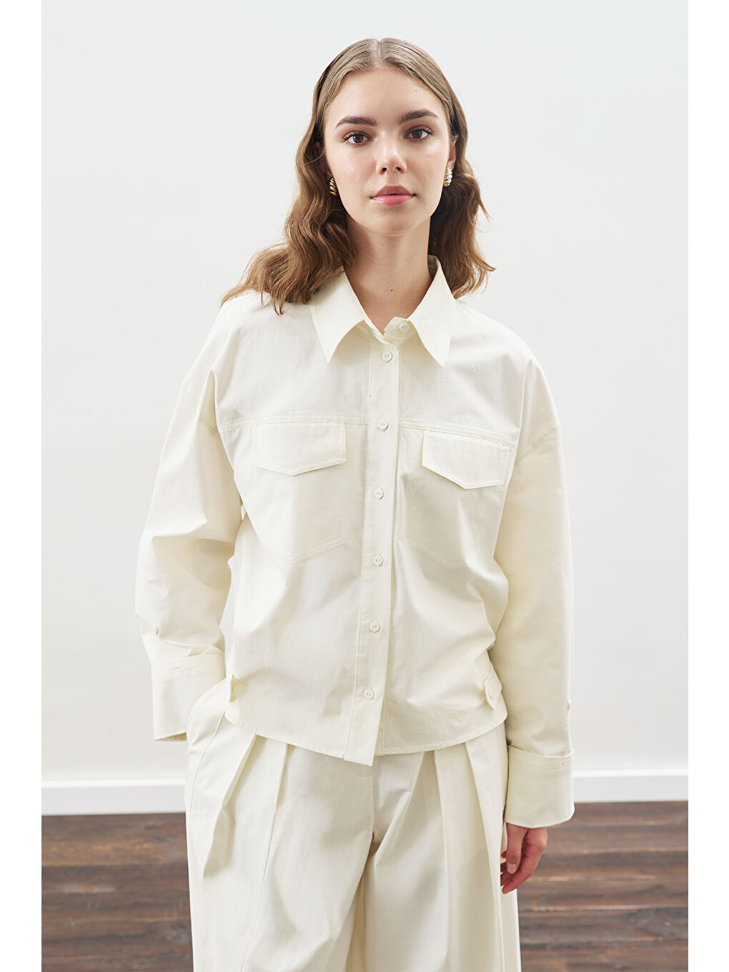 Dikiş Detaylı Bomber Gömlek Ekru-6