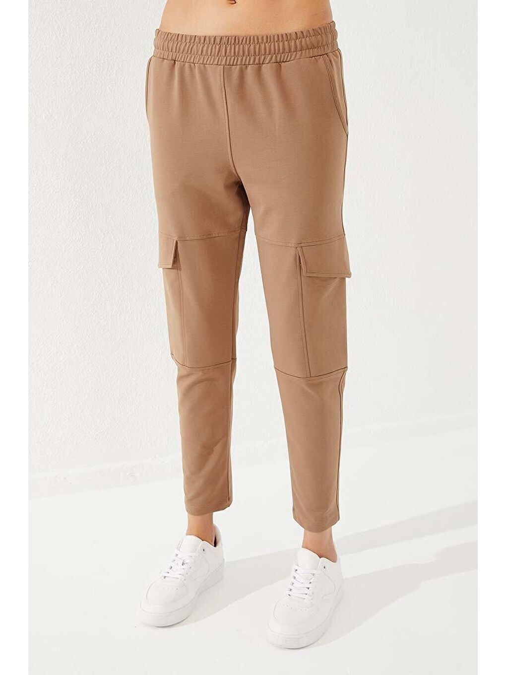 Kahverengi Toprak Yüksek Bel Kargo Cep Rahat Form Dar Paça Kadın Eşofman Alt - 94588-1