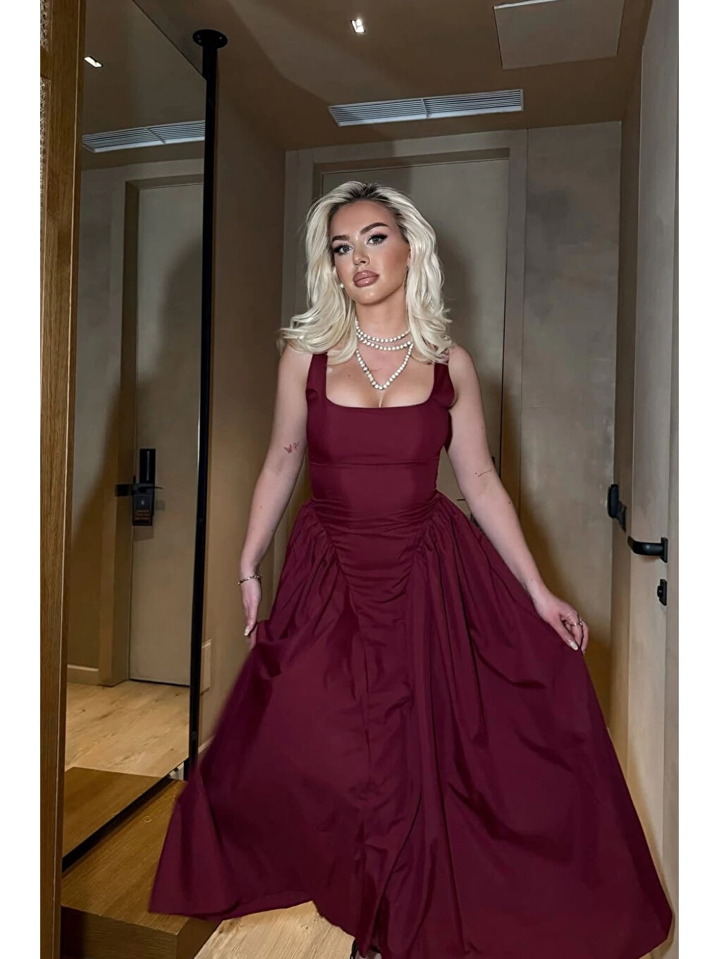 Kadın Bordo Sırt Dekolteli Elbise 1026-0042-3