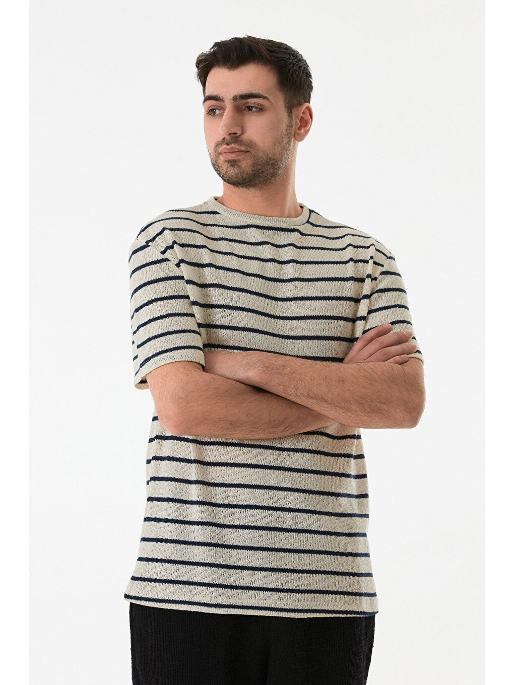 Lacivert Çizgili Ajurlu Bisiklet Yaka Triko Tişört-3