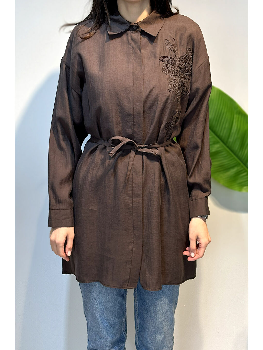 Kahverengi Nakış İşlemeli Oversize Gömlek Tunik 4471 Kahve