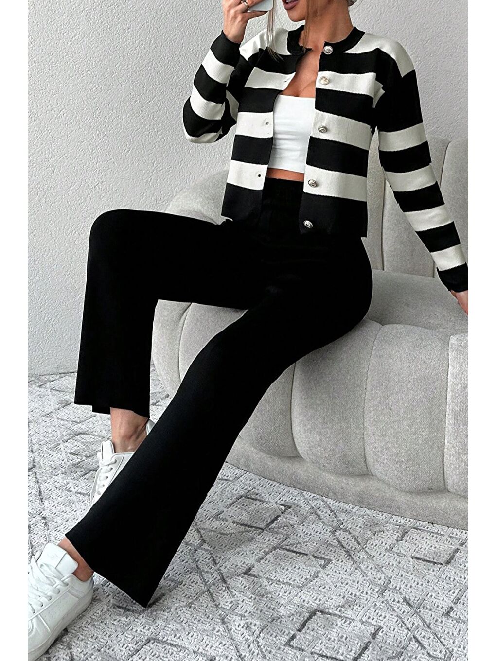 Siyah Kadın Renk Bloklu Ön Düğmeli Triko Hırka Pantolon İkili Takım