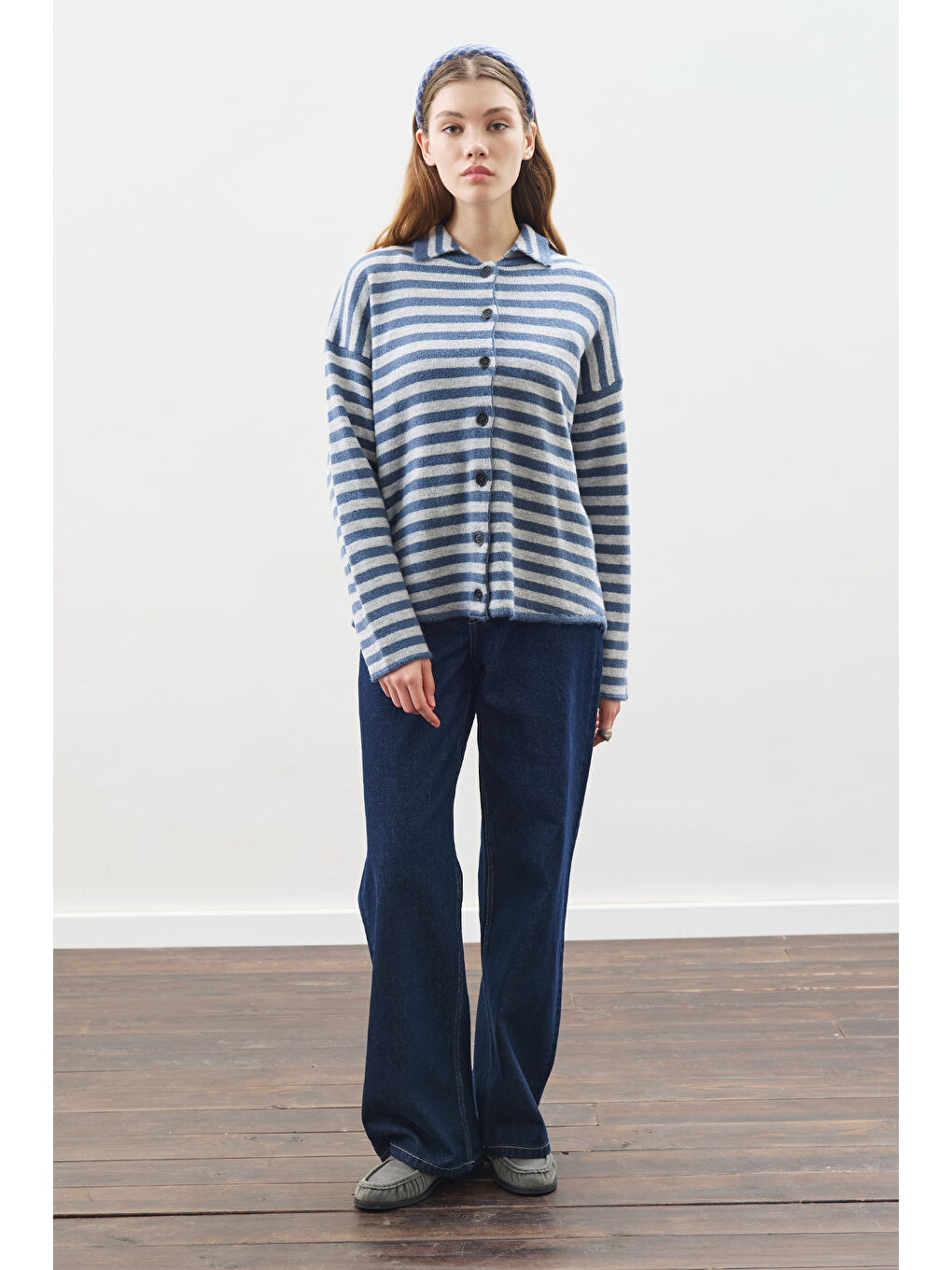 Atkı Detaylı Çizgili Hırka İndigo-5