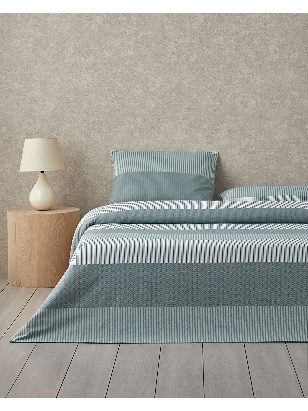 Modern Strip Kolay Ütülenir Çift Kişilik Nevresim Takımı 200x220 cm Yeşil