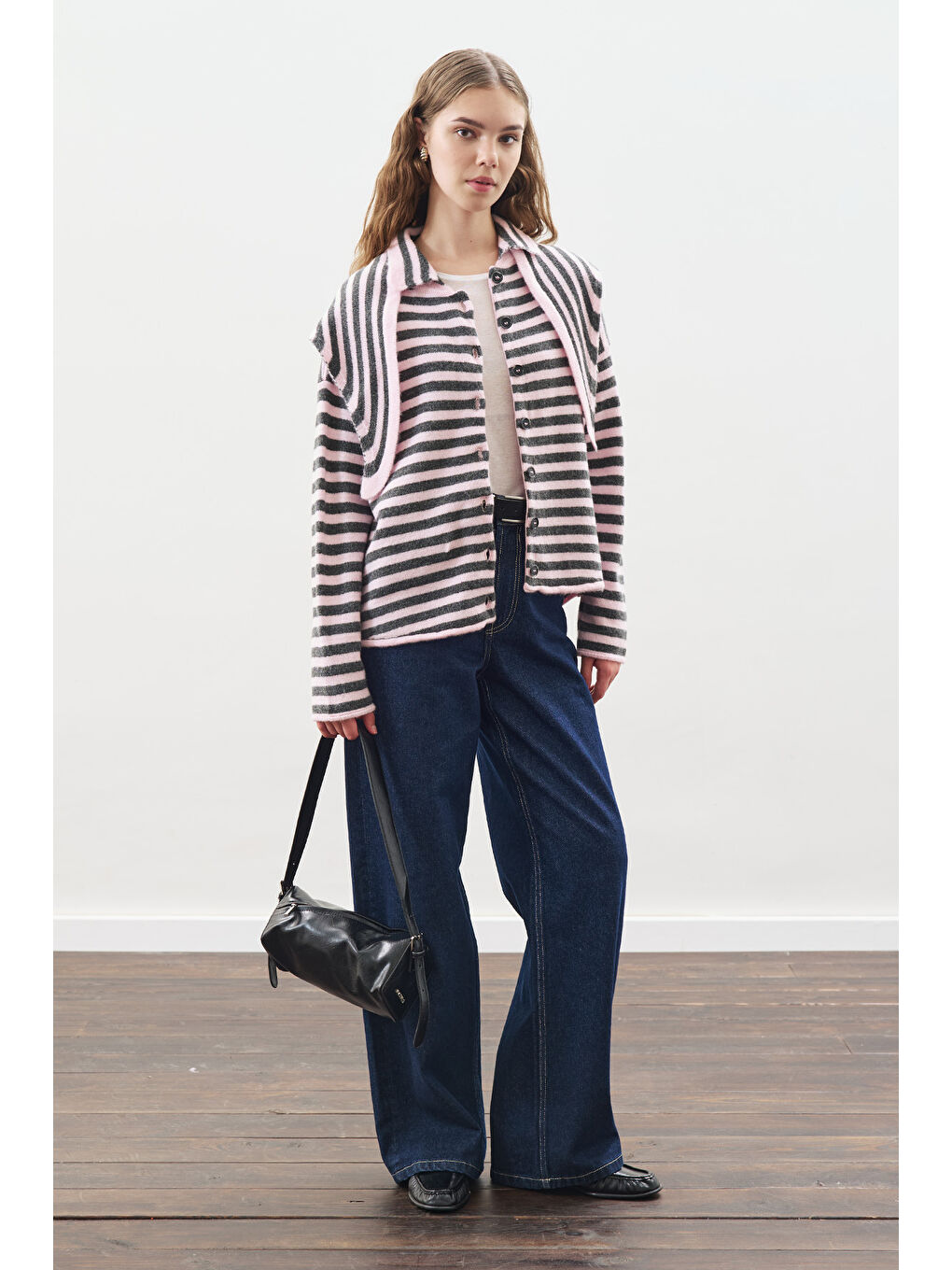 Atkı Detaylı Çizgili Hırka Pembe-1