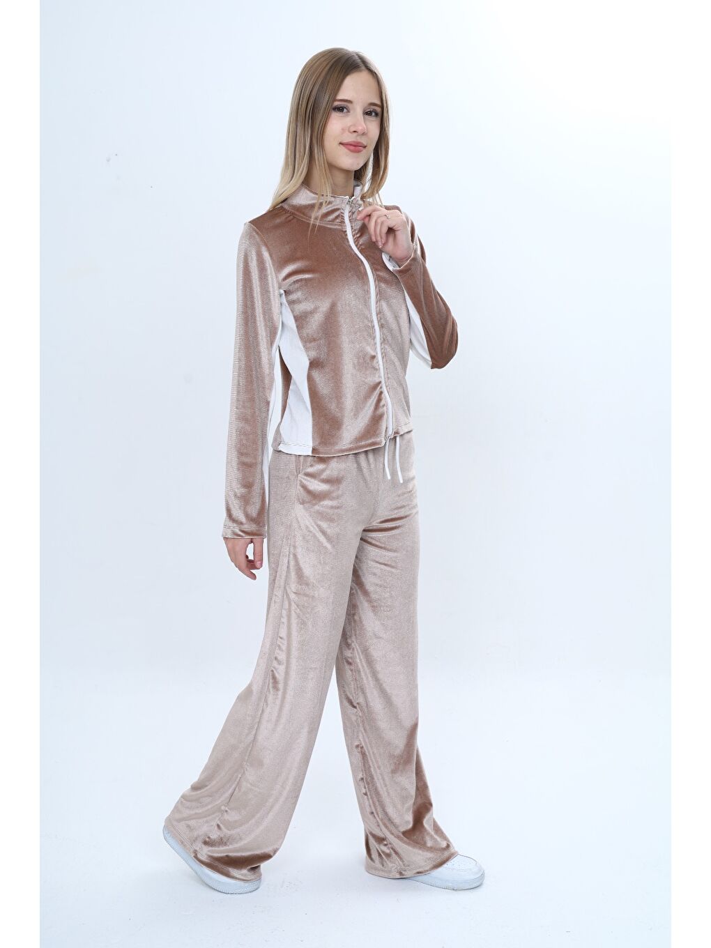 Kahverengi Kız Çocuk 2'li Takım Fermuarlıı Cepli Sweatshirt & Beli Lastikli Bol Paça Cepli Eşofman Alt-2