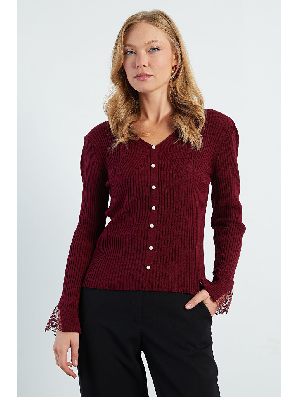 Bordo Dantelli İnci Detaylı V Yaka Slim Fit Triko Bluz-1