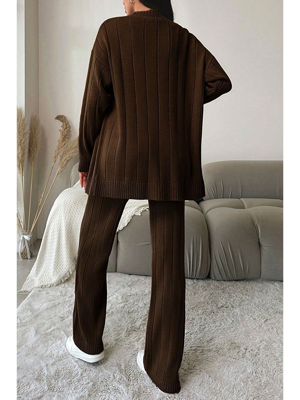 Kahverengi Kadın Ön Düğmeli Kendinden Çizgi Desenli Triko Hırka Pantolon İkili Takım-4