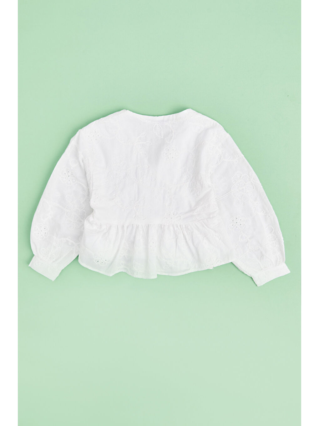 Beyaz Brode Detaylı V Yaka Kız Çocuk Bluz-3