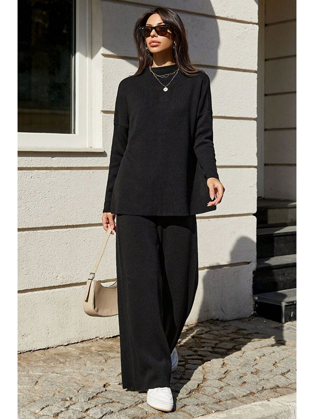 Siyah Kadın Dik Yaka Düz Renk Triko Kazak Pantolon İkili Takım-4