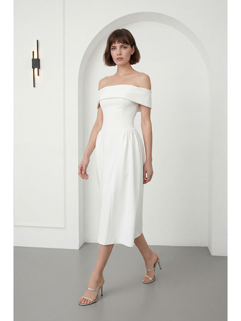 Kadın Beyaz Kayık Yaka Midi Davet Elbisesi-1