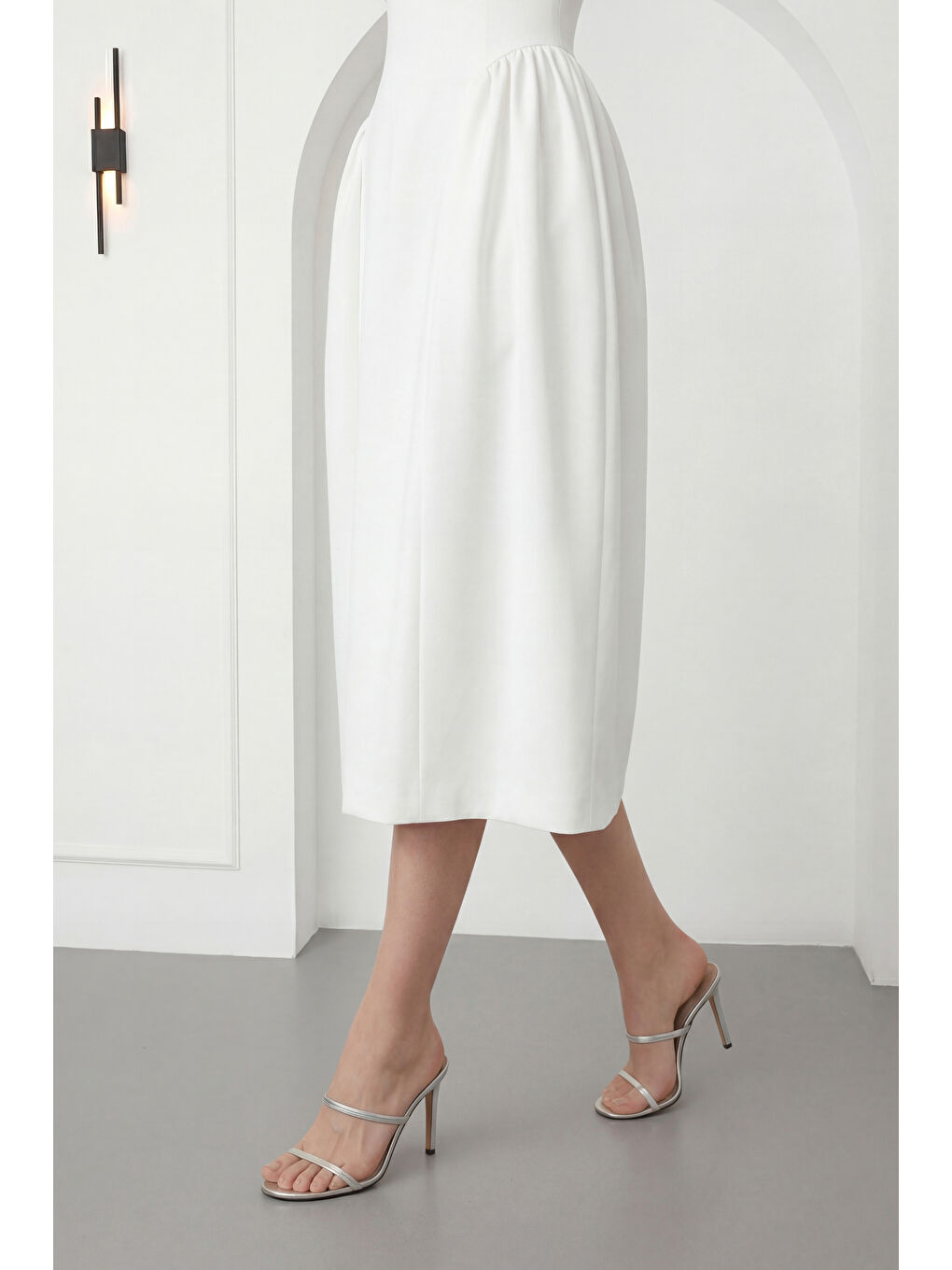 Kadın Beyaz Kayık Yaka Midi Davet Elbisesi-2