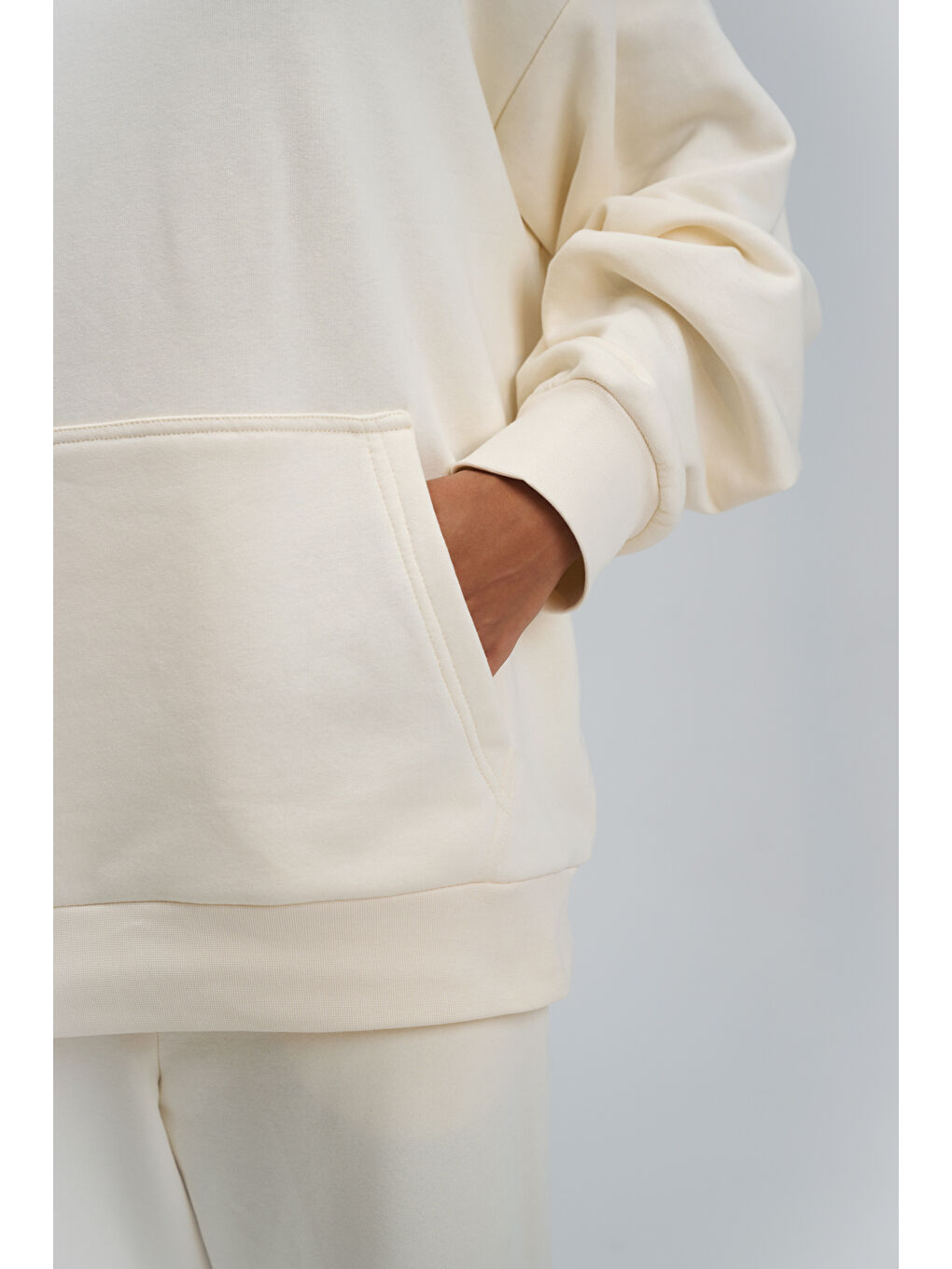 Ekru Kadın Timeless Oversize Krem Hoodie Sweatshirt-3