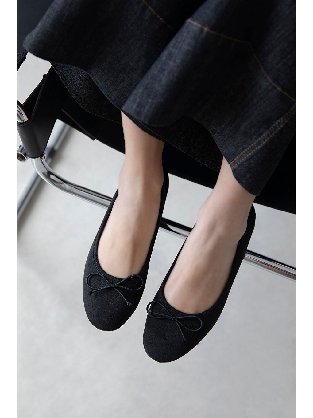 Lily Kadın Fiyonk Detay Süet Babet Siyah-1