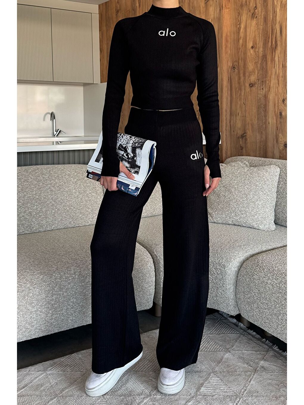 Siyah Kadın Kendinden Çizgi Desenli Triko Bluz Pantolon İkili Takım (s-m-l Beden Uyumludur.)-1