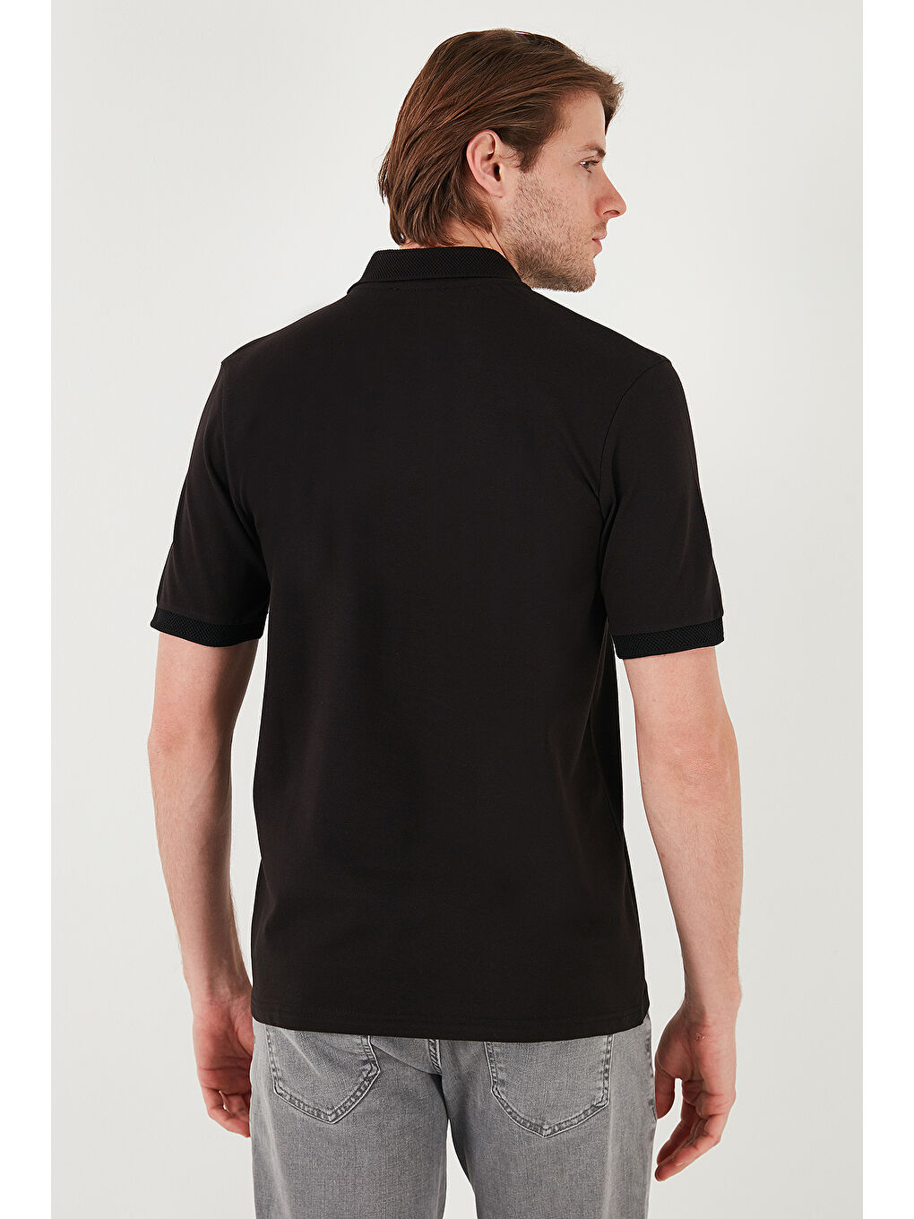 Siyah Pamuklu Regular Fit Yarım Fermuarlı Erkek Polo Yaka Tişört 5901029-5