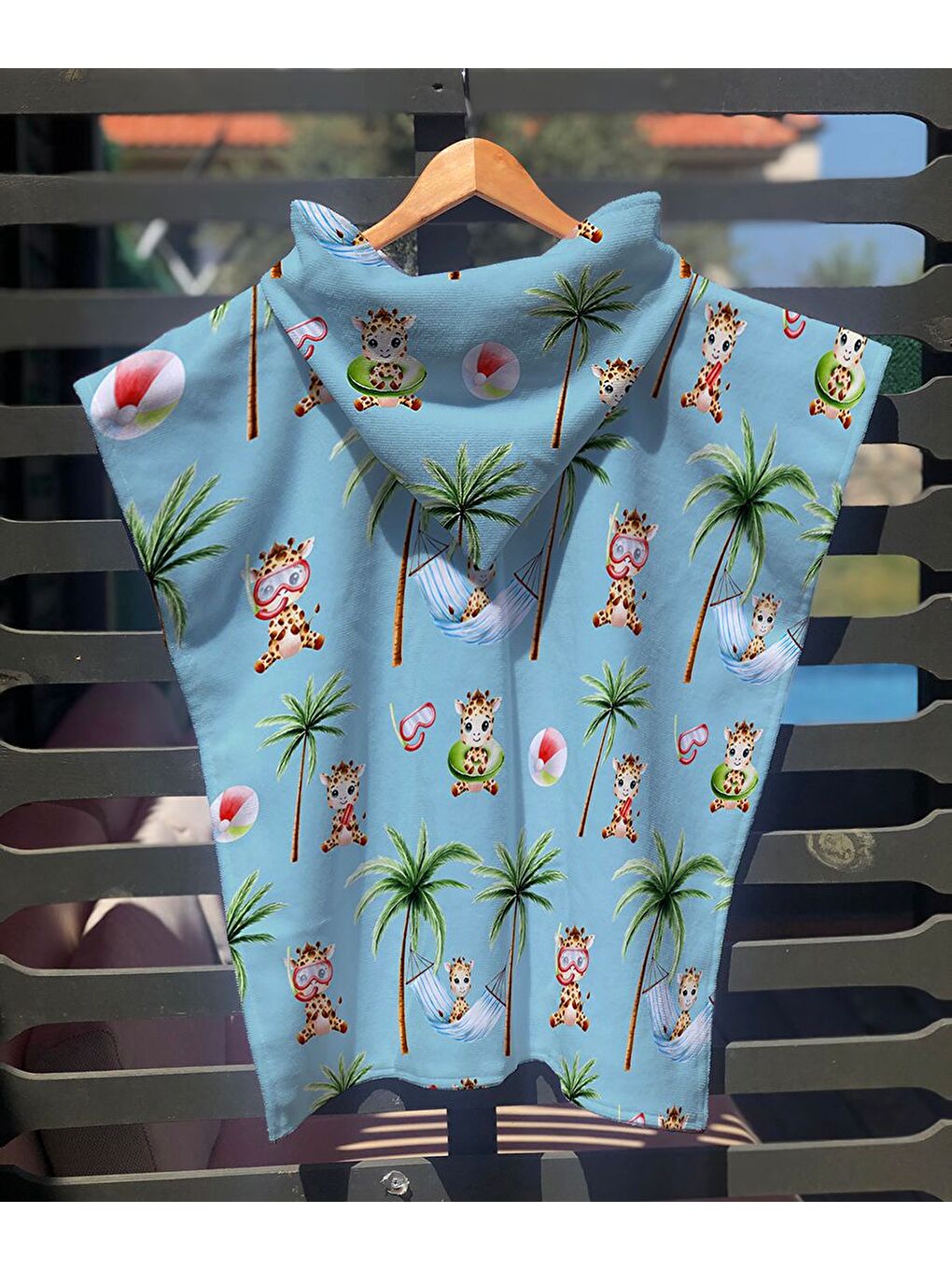 Karışık Sevimli Hayvan Desenli Panço Modeli-1