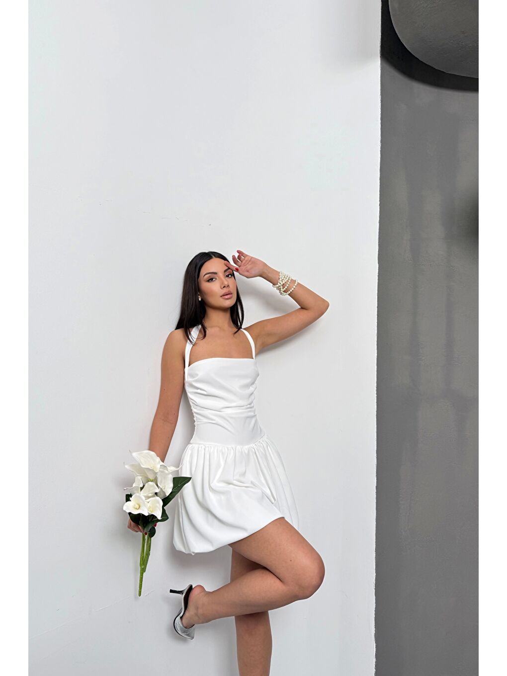 Kadın Beyaz Boyundan Bağlamalı Elbise 1026-221625-8