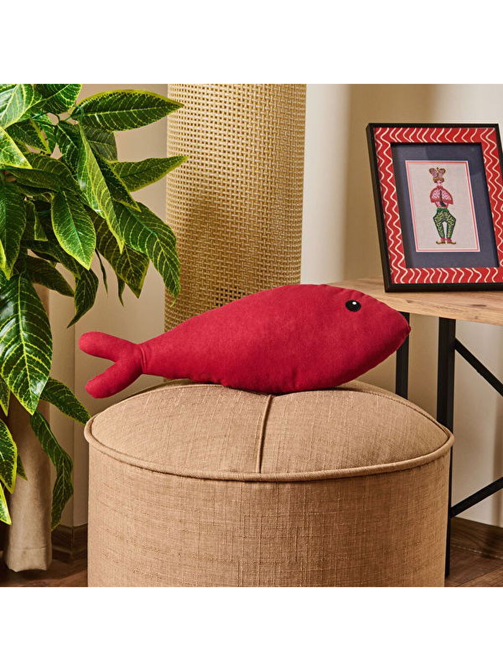 Soft Balık Figürlü Yastık - Kırmızı - 40x16 cm