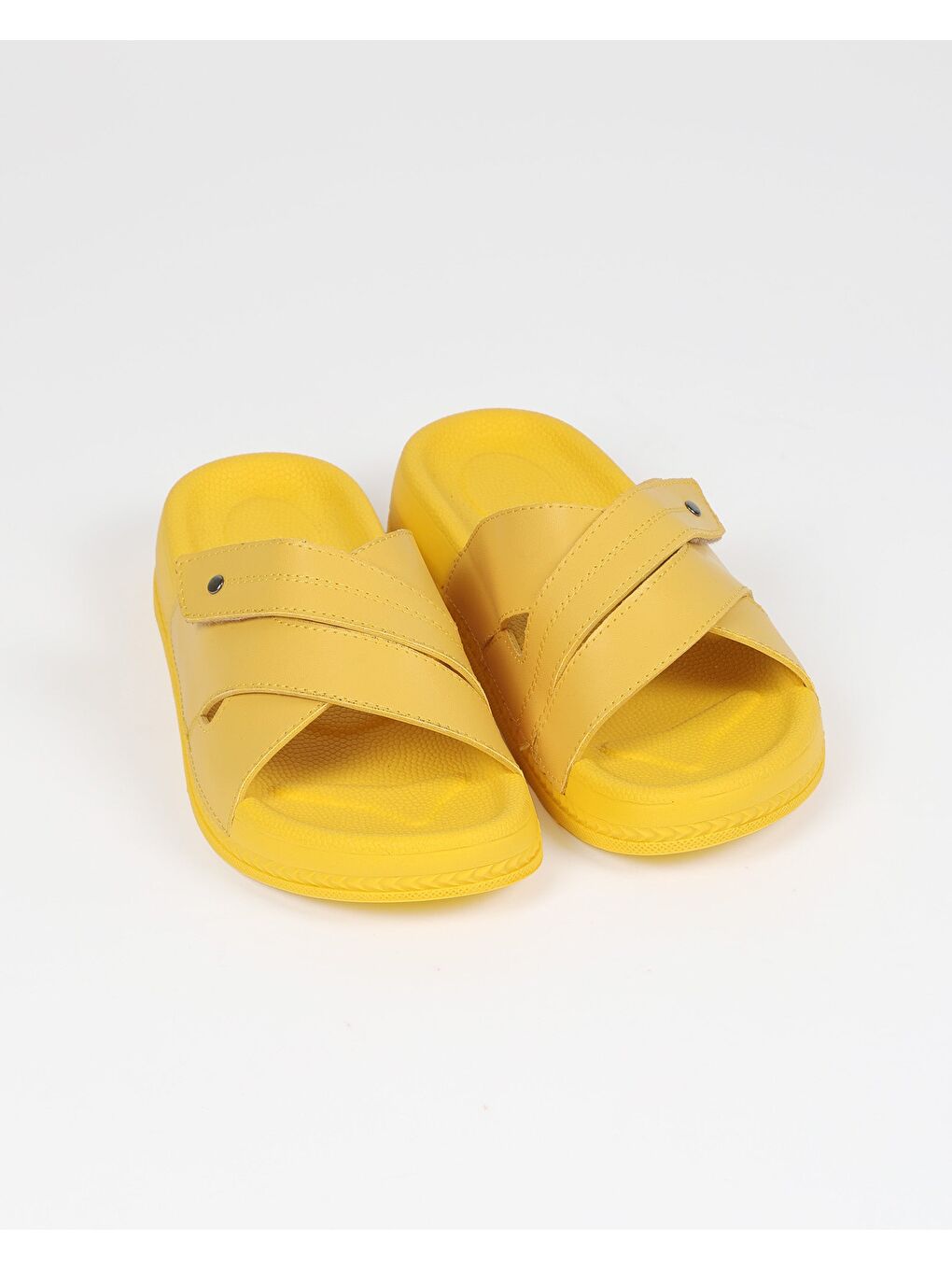 Sarı Kadın Yazlık Çapraz Bantlı Terlik - CORAL