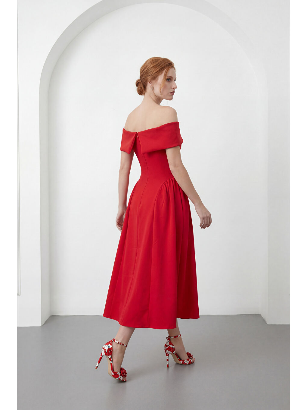 Kadın Kırmızı Kayık Yaka Midi Davet Elbisesi-4