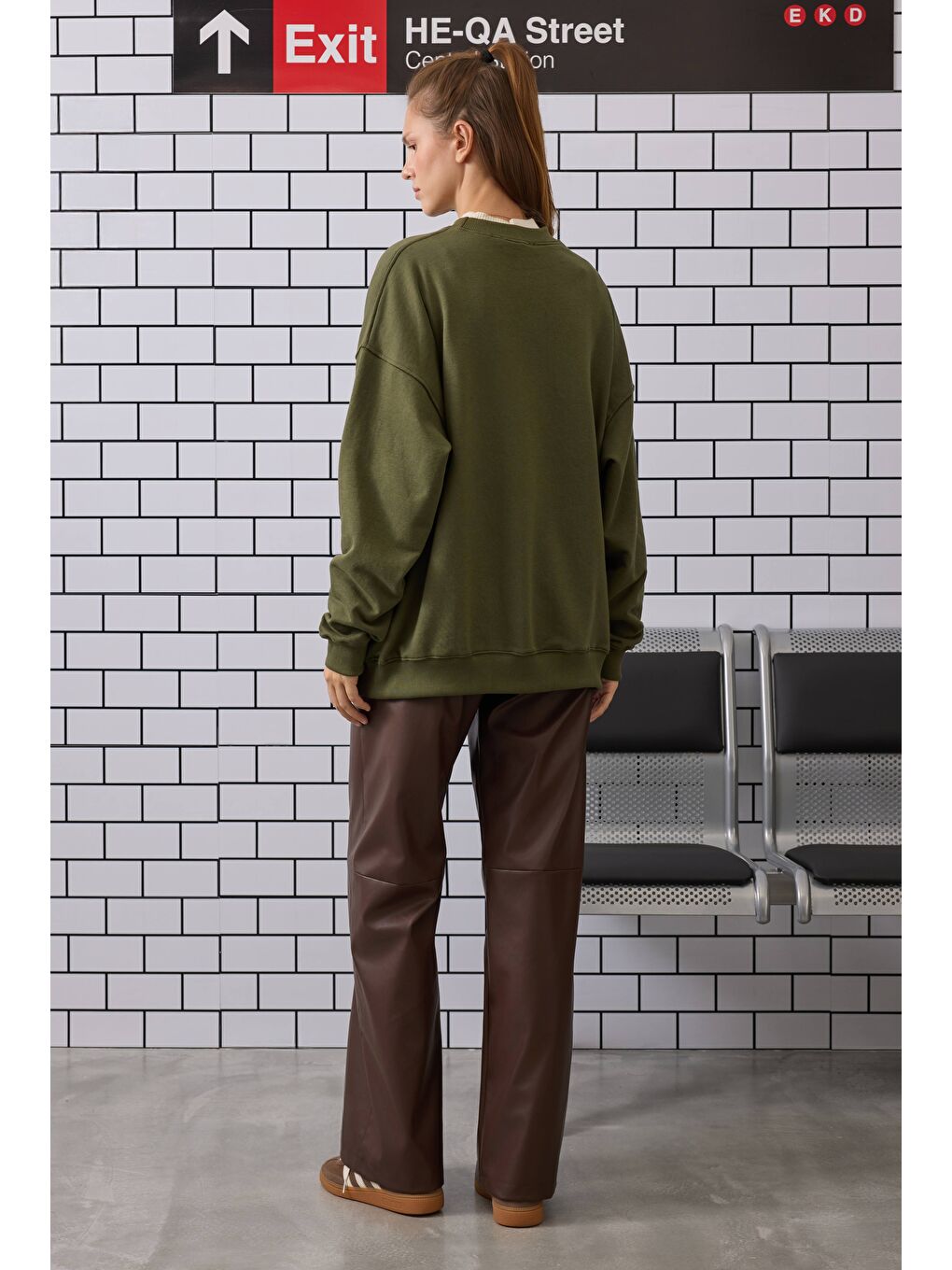 Nakışlı Sweatshirt Yosun Yeşili-3