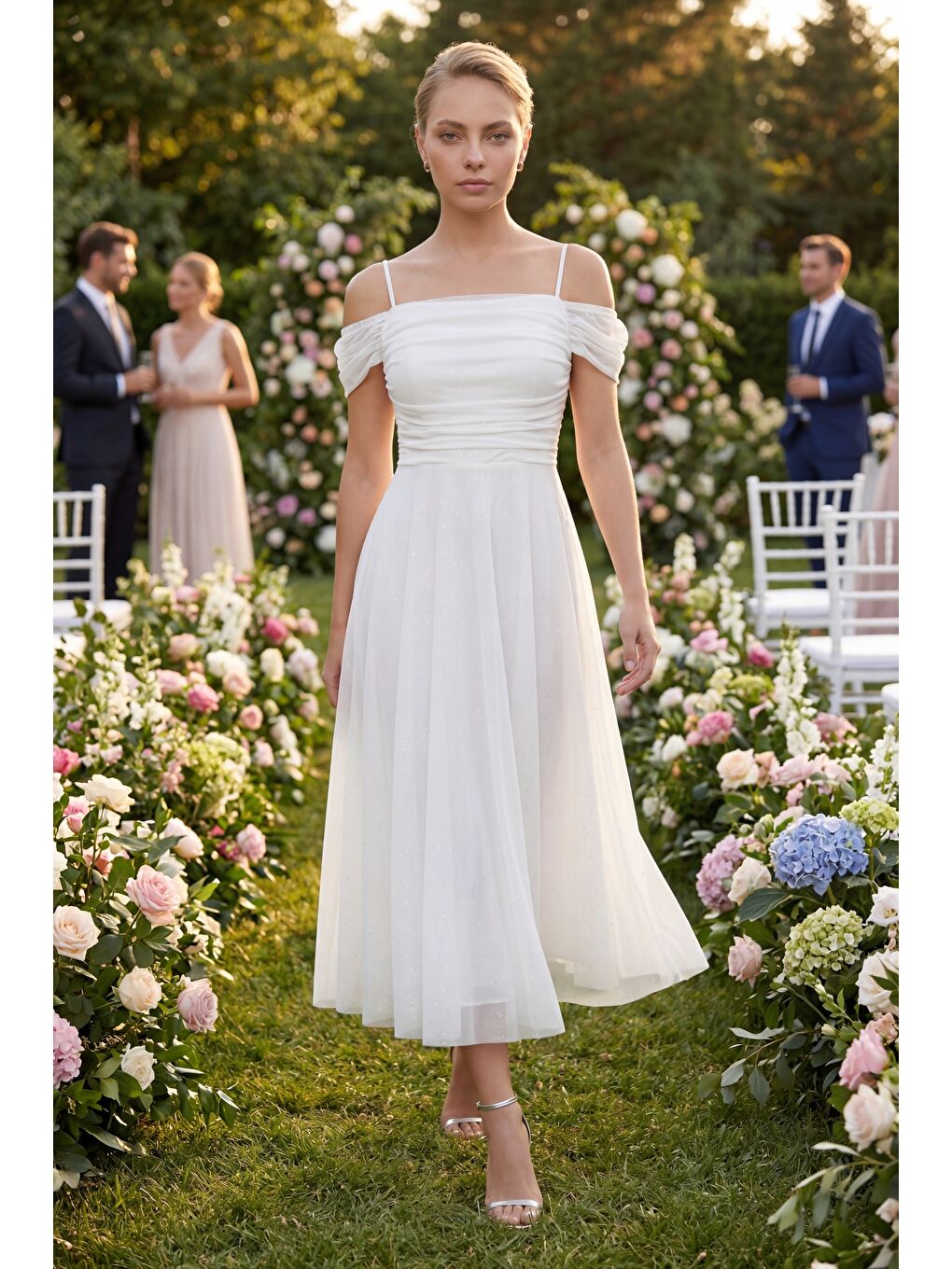 Kadın Beyaz İnce Askılı Simli Midi Söz Nişan Nikah Abiye Elbise-4